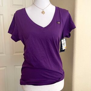 NWT Thre3 Purple Cotton V-neck Tee - size small